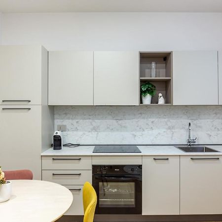 Apartamento Easylife - Bilocale Moderno E Sofisticato In Zona Porta Venezia Milán Exterior foto